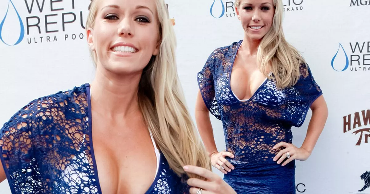 divine intervention share kendra wilkinson leaked photos photos