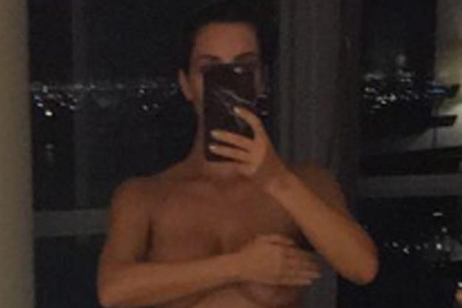 deanna north add kim kardashian full nude selfie photo