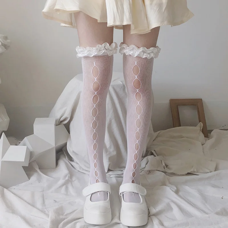 brad le recommends knee high frilly socks pic