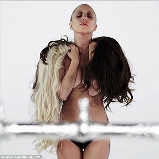 angelika sy recommends Lady Gaga Topless Photos