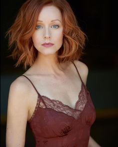 lindy booth upskirt