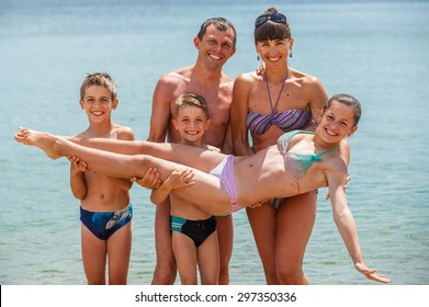 alex bulychev share little family nudists photos