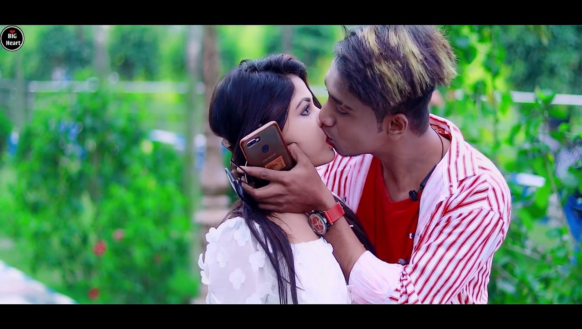 debajit chakraborty recommends Love Story Hindi Song