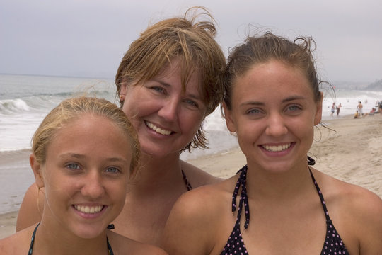 darran nestel recommends Mom Daughter Nude Beach