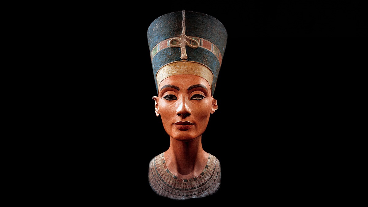 catalina obando recommends nefertiti she male pic