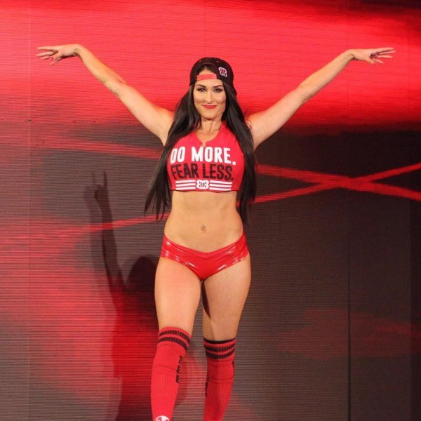 barry maple recommends nikki bella porn pic