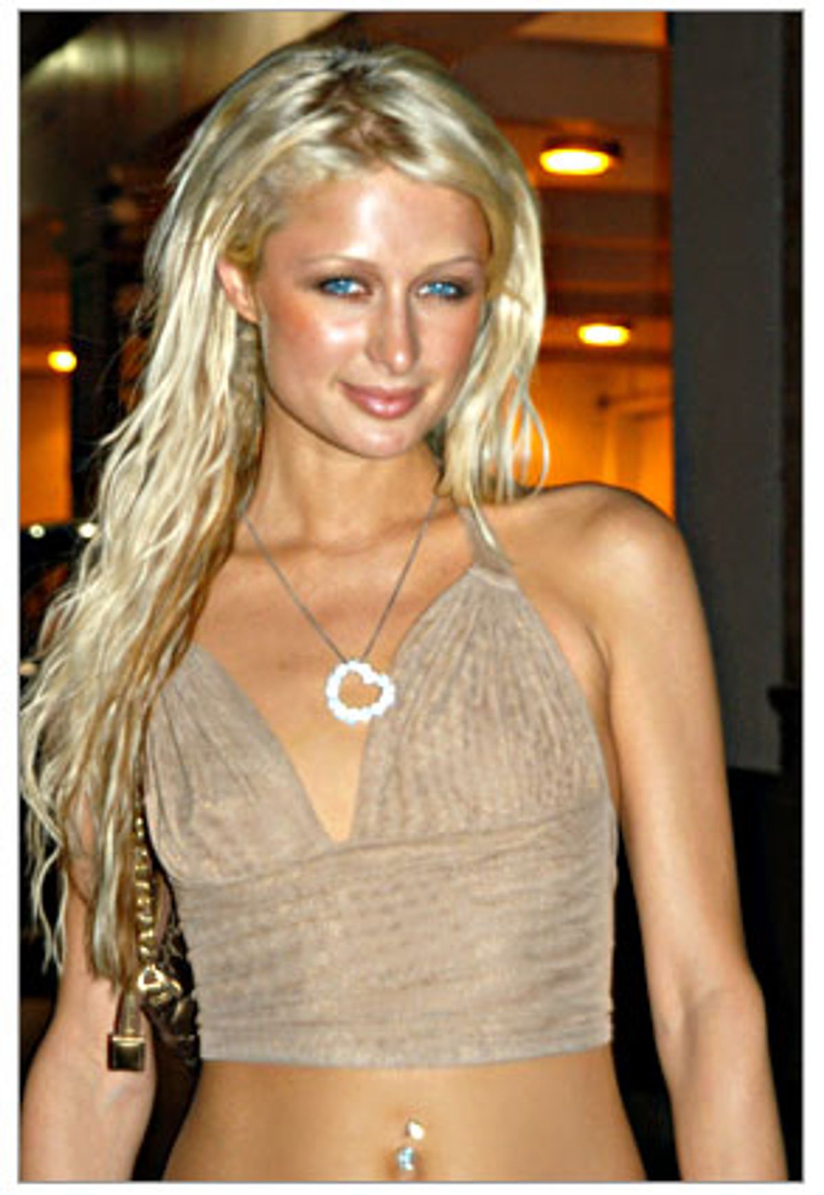 amal sankar share paris hilton night vision photos