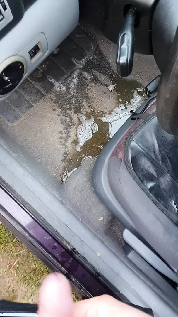 Pissing In Car Porn chat sell