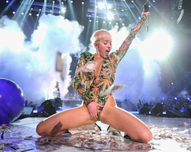 porno de miley cyrus