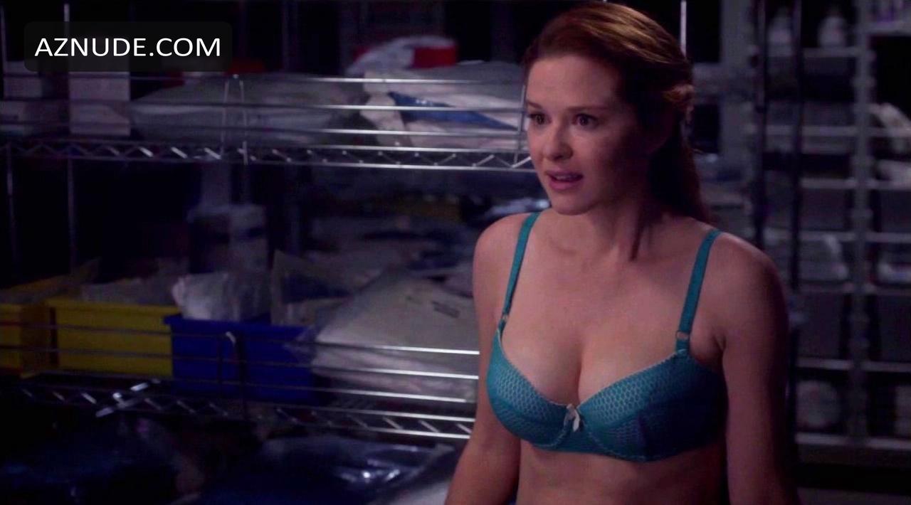 Sarah Drew Topless picture galleries