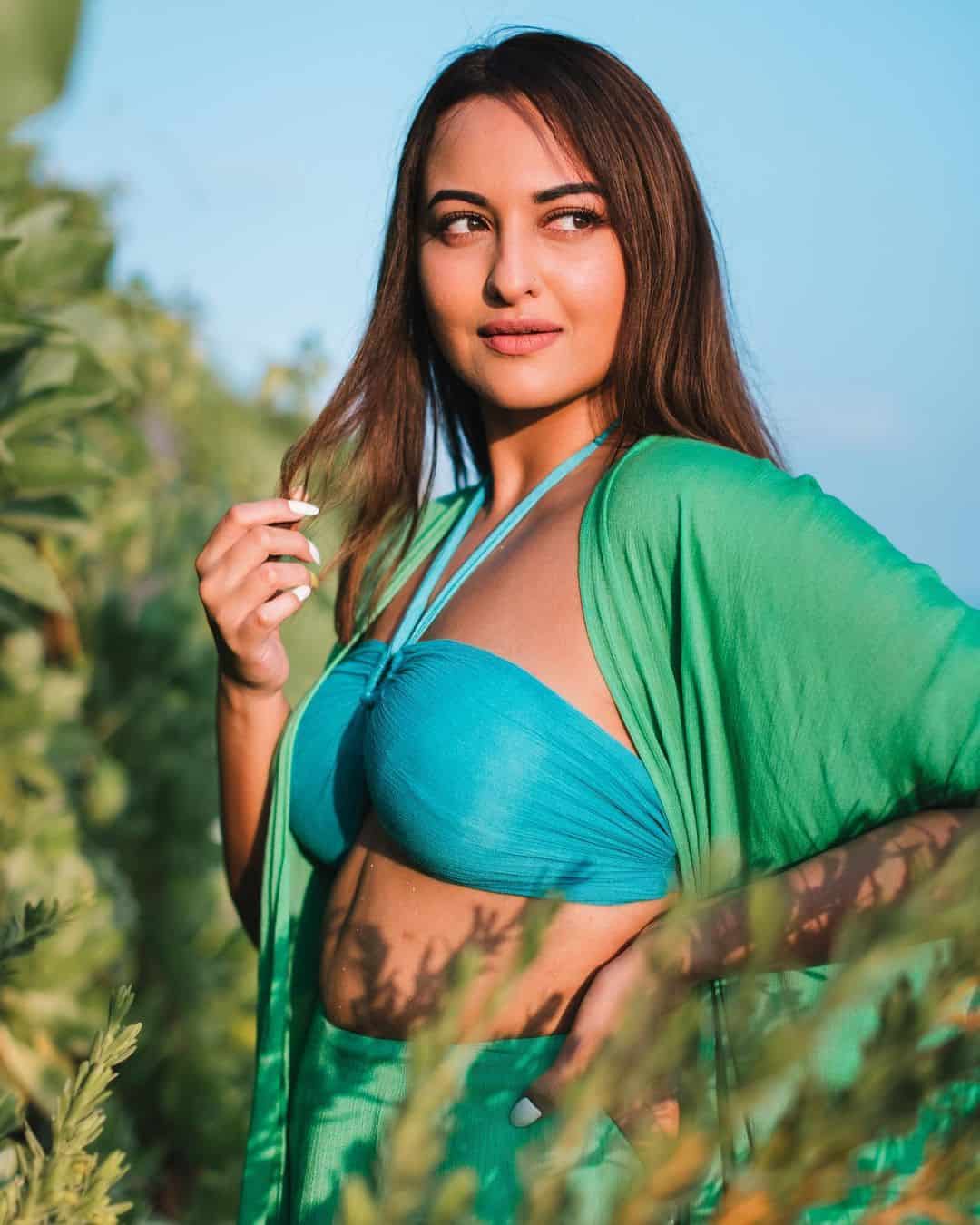 alexis delgadillo recommends Sonakshi Sinha Xxx