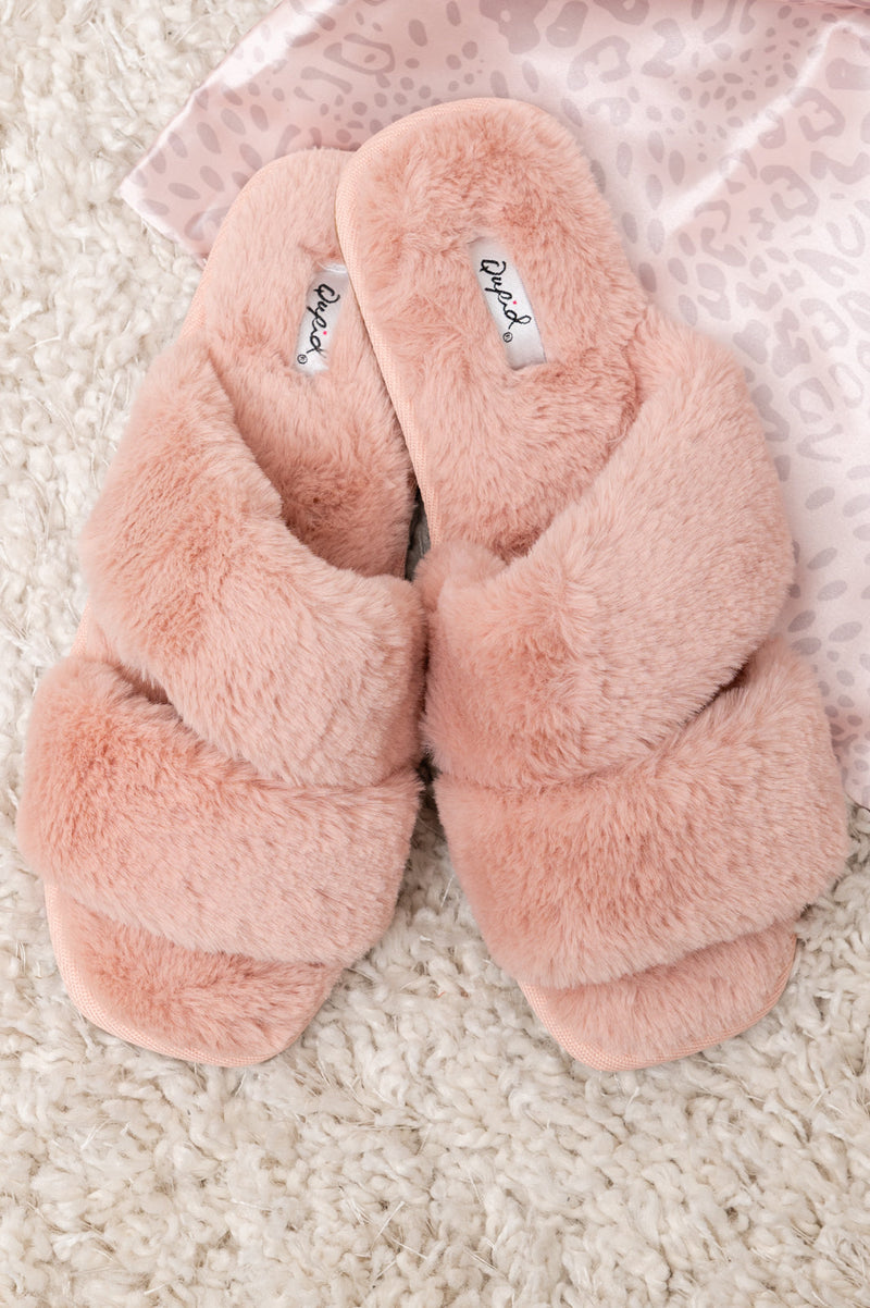 chris meech recommends Splendid Slippers Faux Fur