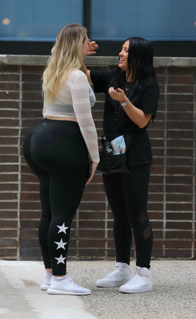 bikash dash share thick ass in leggings photos