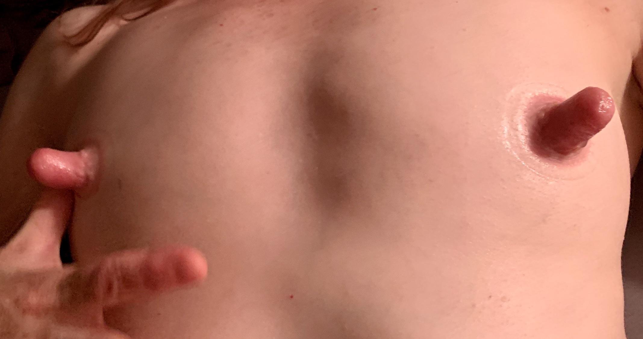 crisel cruz recommends Tiny Tits Large Nipples