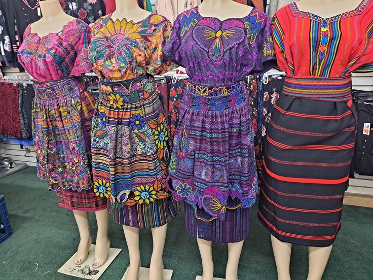 trajes tipicas de guatemala