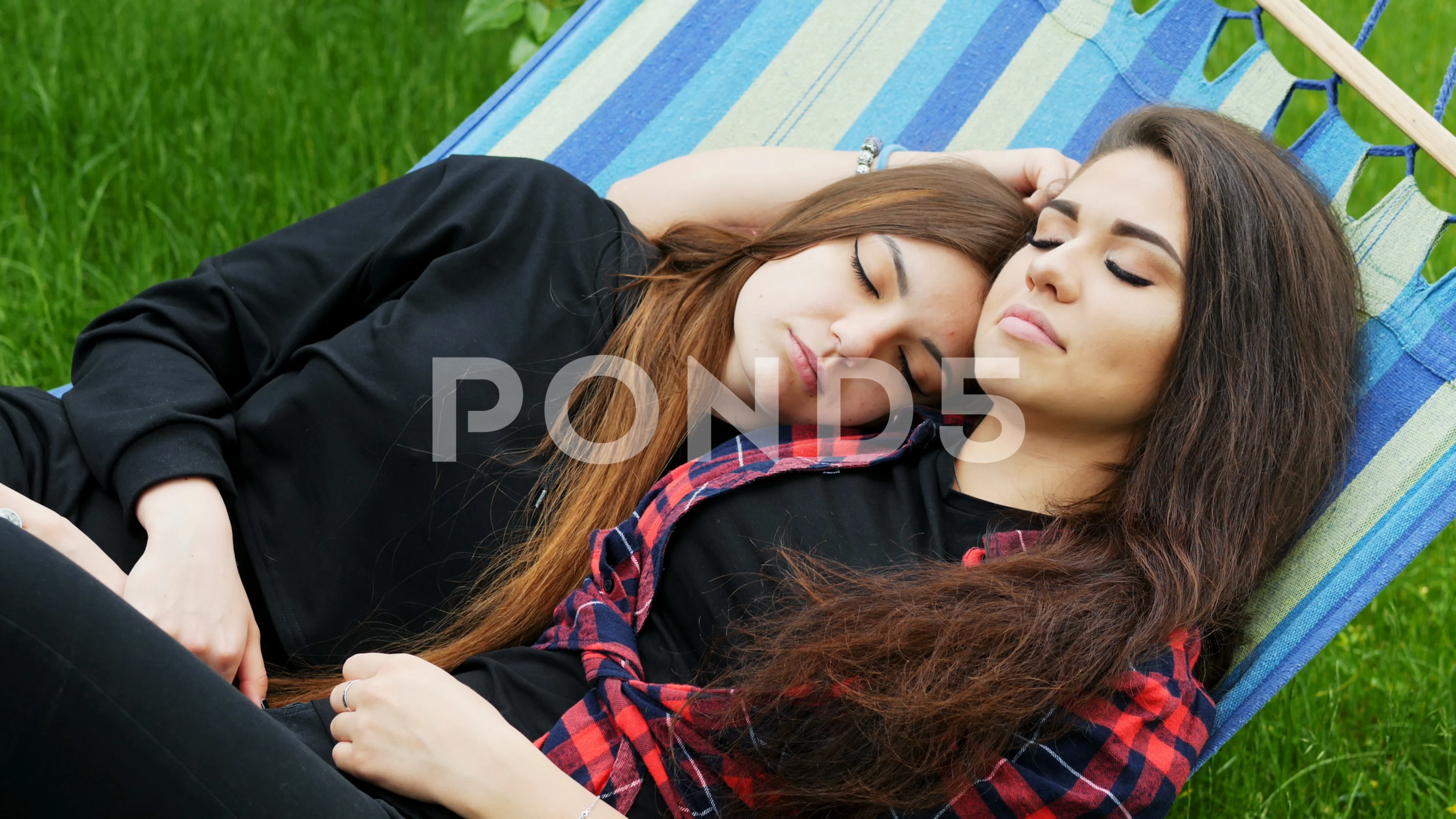 anita bunch recommends two girls sleeping together pic