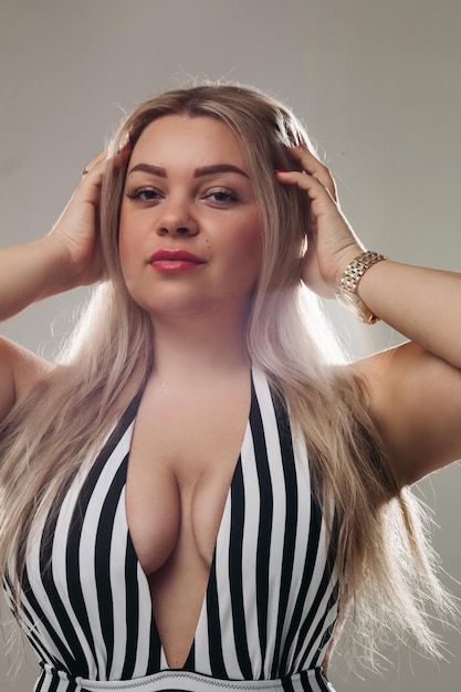 deborah lease share white teen big boobs photos