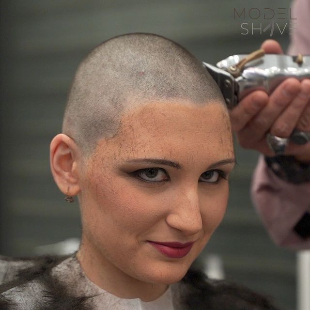 ben smissen recommends Woman Headshave In Barbershop