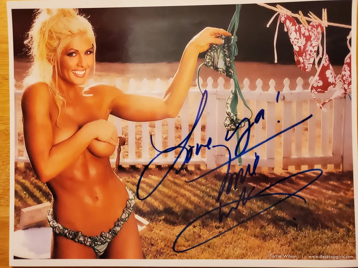 brad andres recommends wwe diva torrie wilson nude pic